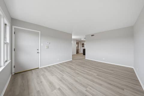 Tiny photo for 3170 W Meadow Lane #23, Merrionette Park, IL 60803 (MLS # 12731338)