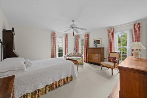 Tiny photo for 12 The Court Of Lagoon View VW, Northbrook, IL 60062 (MLS # 12756627)