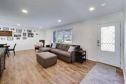 Tiny photo for 44 Swift Lane, Naperville, IL 60565 (MLS # 12613587)