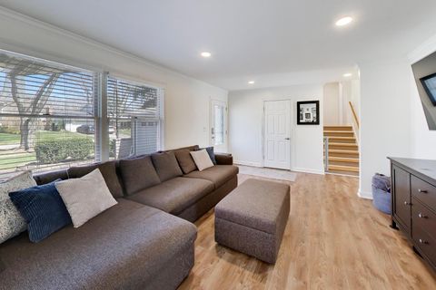 Tiny photo for 44 Swift Lane, Naperville, IL 60565 (MLS # 12613587)