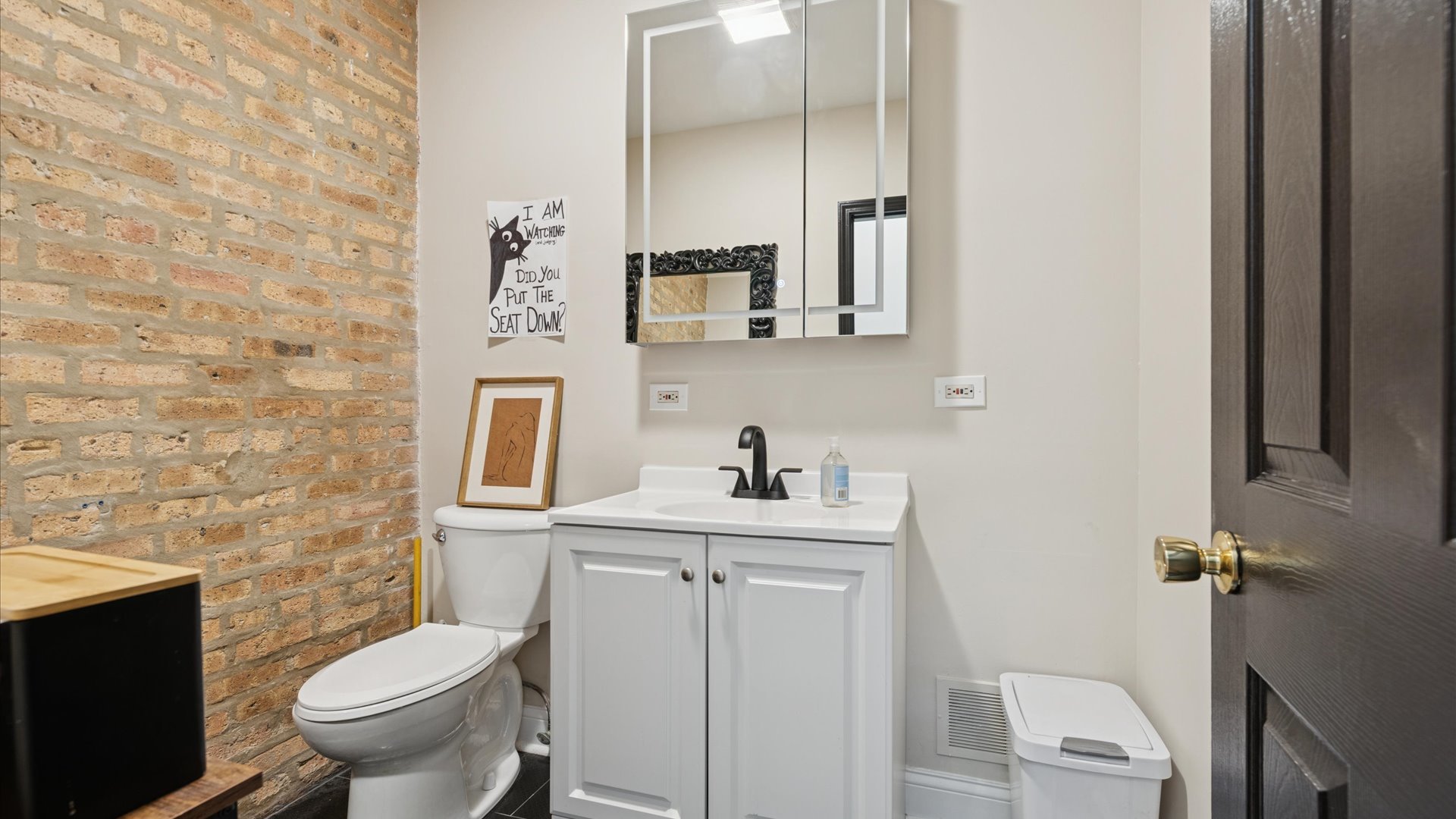 3839 N Western Avenue 1B