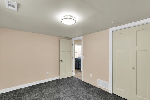 Tiny photo for 317 S Draper Avenue, Champaign, IL 61821 (MLS # 12592079)