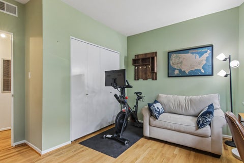 Tiny photo for 824 Hinman Avenue #1N, Evanston, IL 60202 (MLS # 12716929)