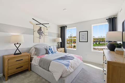 Tiny photo for 2031 Palmer Court #4002, Hoffman Estates, IL 60169 (MLS # 12726341)