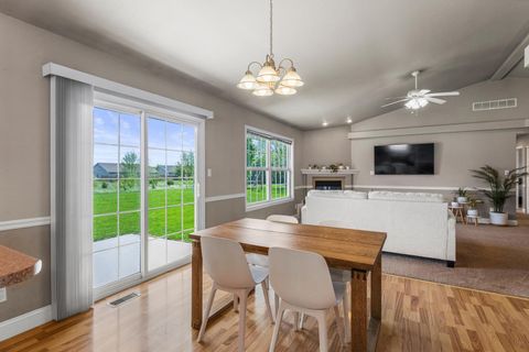 Tiny photo for 2702 Milford Drive, Urbana, IL 61802 (MLS # 12627453)