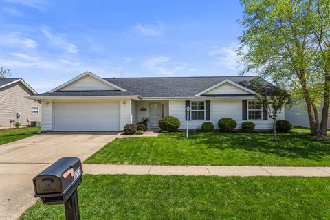 Photo of 2702 Milford Drive, Urbana, IL 61802 (MLS # 12627453)