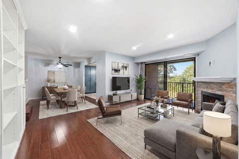 Tiny photo for 2204 Wharf Drive #2306, Woodridge, IL 60517 (MLS # 12702569)