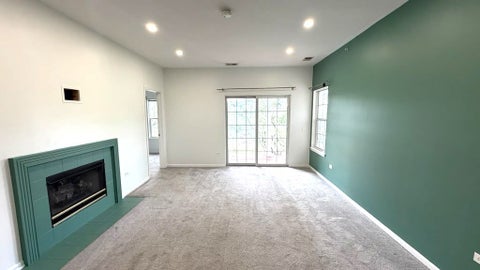 Tiny photo for 3333 Stratford Court #3F, Lake Bluff, IL 60044 (MLS # 12713399)