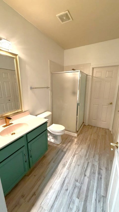 Tiny photo for 3333 Stratford Court #3F, Lake Bluff, IL 60044 (MLS # 12713399)