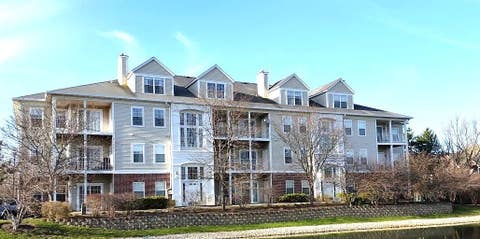 Photo of 3333 Stratford Court #3F, Lake Bluff, IL 60044 (MLS # 12713399)
