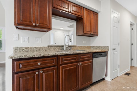 Tiny photo for 15641 Erin Lane, Orland Park, IL 60462 (MLS # 12715245)