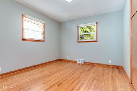 Tiny photo for 425 Douglas Street, Oswego, IL 60543 (MLS # 12647475)