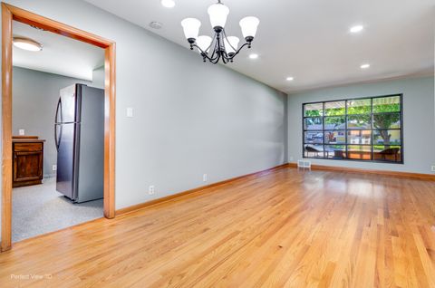 Tiny photo for 425 Douglas Street, Oswego, IL 60543 (MLS # 12647475)
