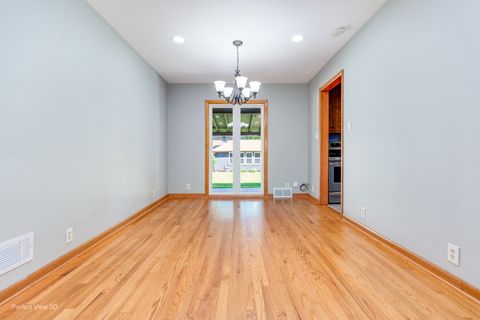 Tiny photo for 425 Douglas Street, Oswego, IL 60543 (MLS # 12647475)