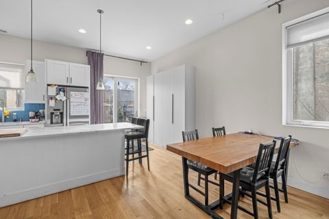Tiny photo for 2927 W Wilcox Street, Chicago, IL 60612 (MLS # 12603988)
