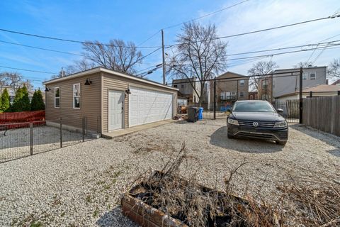 Tiny photo for 2927 W Wilcox Street, Chicago, IL 60612 (MLS # 12603988)