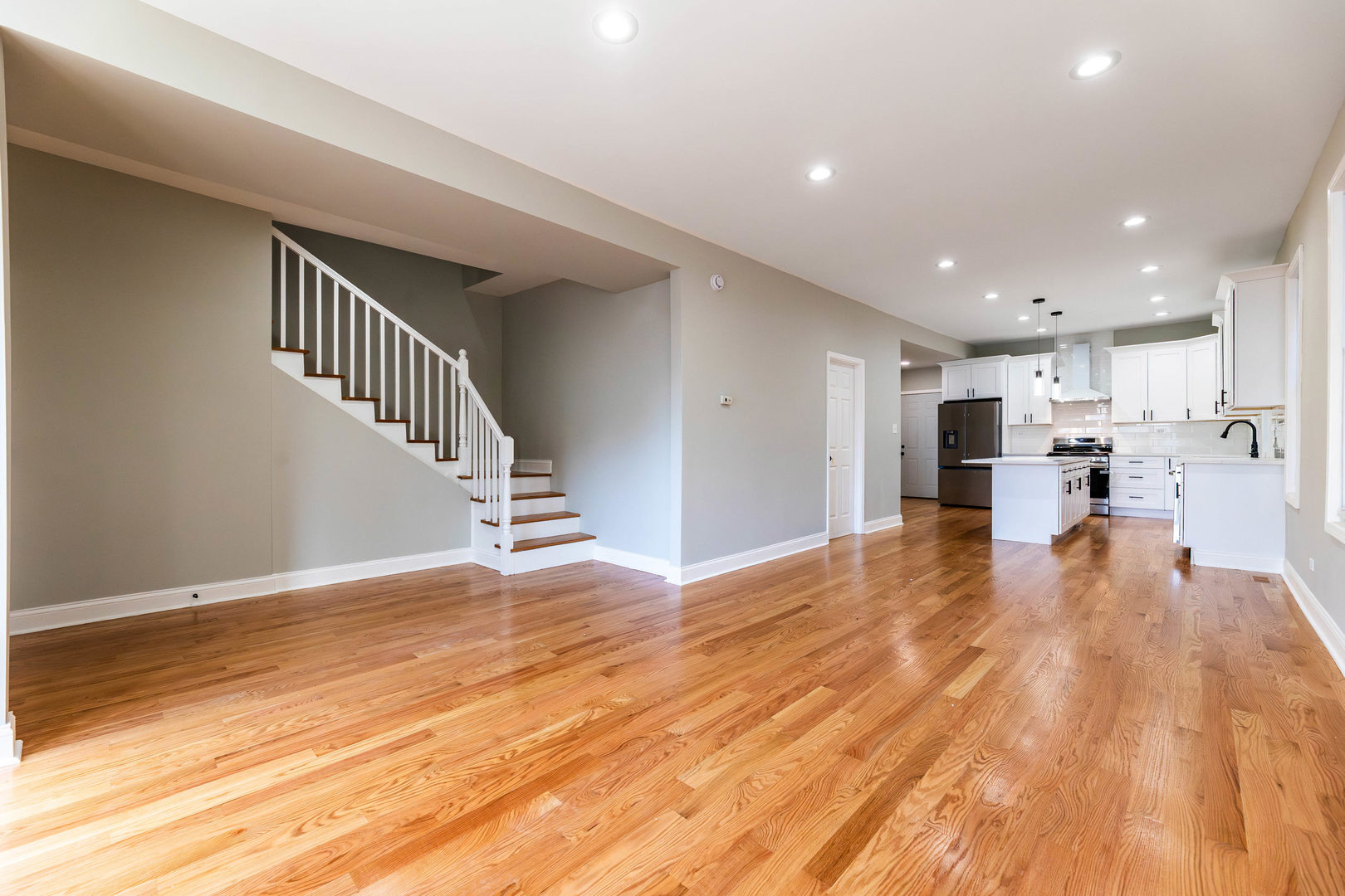 4924 W Congress Parkway