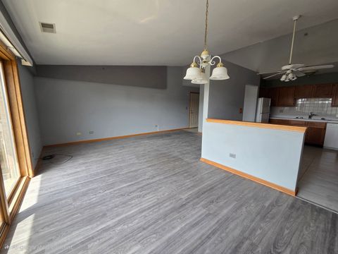 Tiny photo for 1028 ASHLEY Court #3C, Lockport, IL 60441 (MLS # 12609459)