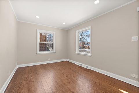 Tiny photo for 10119 S Yates Boulevard, Chicago, IL 60617 (MLS # 12548900)