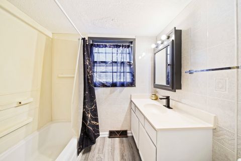 Tiny photo for 1421 Heather Drive, Aurora, IL 60506 (MLS # 12628346)