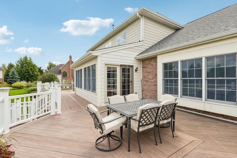 Tiny photo for 16 Eagle Ridge Drive, Hawthorn Woods, IL 60047 (MLS # 12729842)