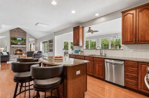 Tiny photo for 16 Eagle Ridge Drive, Hawthorn Woods, IL 60047 (MLS # 12729842)