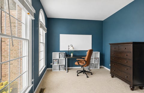 Tiny photo for 16 Eagle Ridge Drive, Hawthorn Woods, IL 60047 (MLS # 12729842)