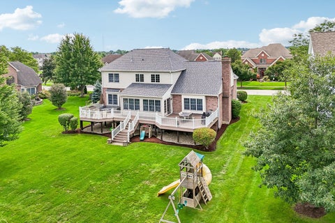 Tiny photo for 16 Eagle Ridge Drive, Hawthorn Woods, IL 60047 (MLS # 12729842)