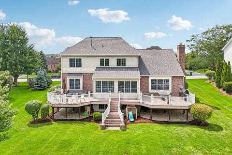 Tiny photo for 16 Eagle Ridge Drive, Hawthorn Woods, IL 60047 (MLS # 12729842)