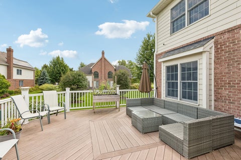 Tiny photo for 16 Eagle Ridge Drive, Hawthorn Woods, IL 60047 (MLS # 12729842)
