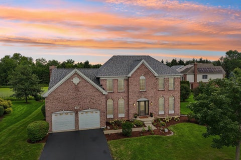 Tiny photo for 16 Eagle Ridge Drive, Hawthorn Woods, IL 60047 (MLS # 12729842)