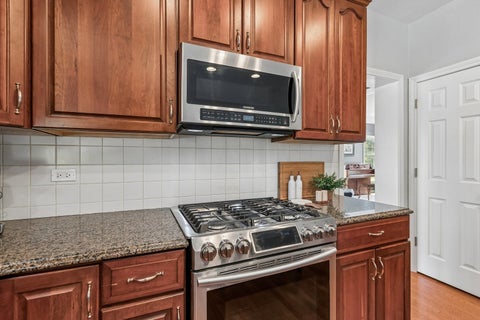 Tiny photo for 16 Eagle Ridge Drive, Hawthorn Woods, IL 60047 (MLS # 12729842)