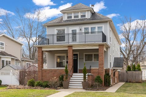 Photo of 5009 W Catalpa Avenue, Chicago, IL 60630 (MLS # 12634186)