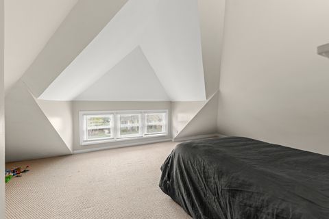 Tiny photo for 5009 W Catalpa Avenue, Chicago, IL 60630 (MLS # 12634186)