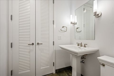 Tiny photo for 401 N Wabash Avenue #67F, Chicago, IL 60611 (MLS # 12515734)