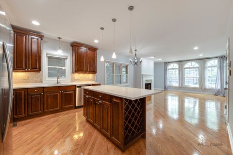 Tiny photo for 1715 N Larrabee Street #1S, Chicago, IL 60614 (MLS # 12451906)