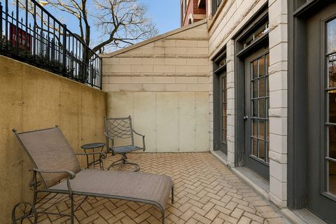 Tiny photo for 1715 N Larrabee Street #1S, Chicago, IL 60614 (MLS # 12451906)