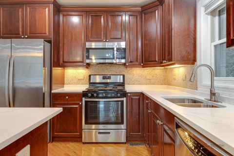 Tiny photo for 1715 N Larrabee Street #1S, Chicago, IL 60614 (MLS # 12451906)