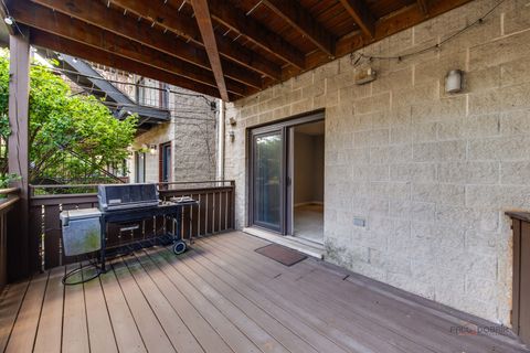 Tiny photo for 1715 N Larrabee Street #1S, Chicago, IL 60614 (MLS # 12451906)