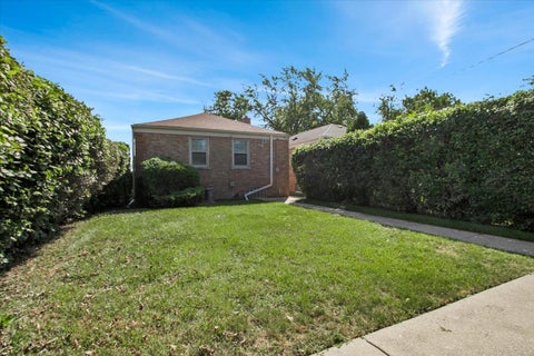 Tiny photo for 316 Morris Avenue, Bellwood, IL 60104 (MLS # 12623095)