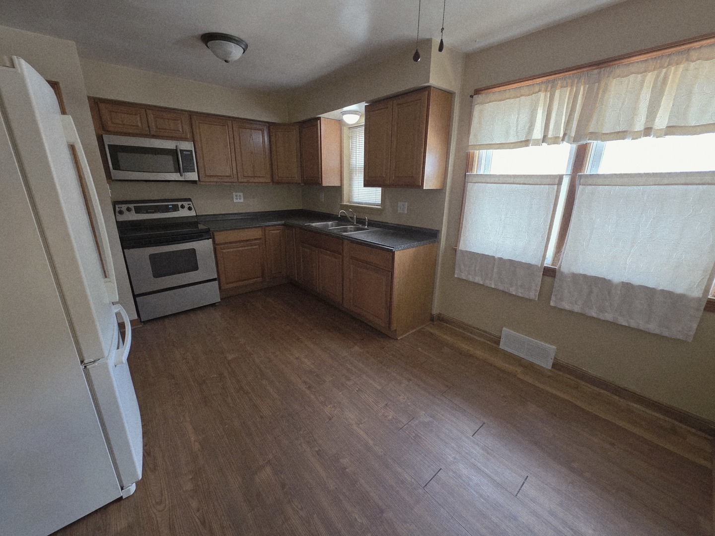 3836 W 107th Street