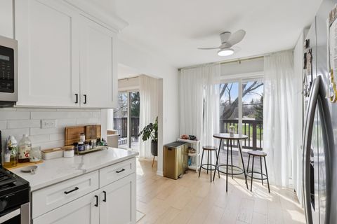 Tiny photo for 29W388 White Oak Drive, Warrenville, IL 60555 (MLS # 12614698)