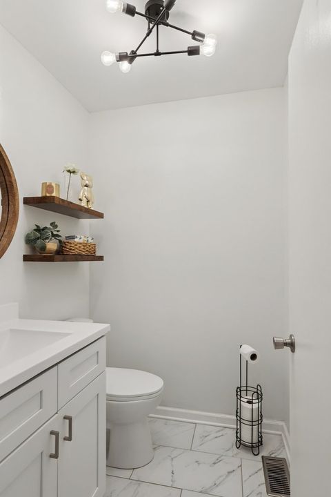 Tiny photo for 29W388 White Oak Drive, Warrenville, IL 60555 (MLS # 12614698)