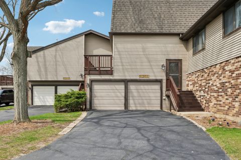 Tiny photo for 29W388 White Oak Drive, Warrenville, IL 60555 (MLS # 12614698)