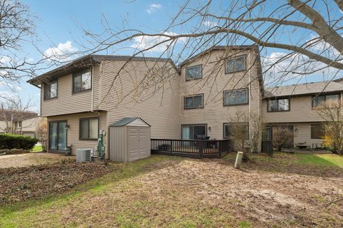 Tiny photo for 29W388 White Oak Drive, Warrenville, IL 60555 (MLS # 12614698)