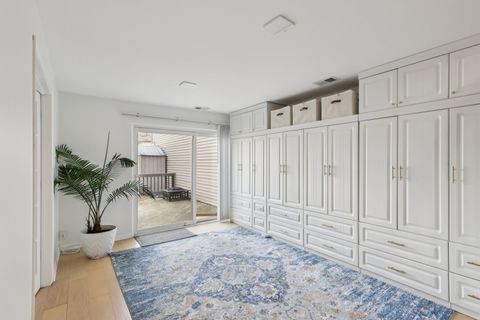 Tiny photo for 29W388 White Oak Drive, Warrenville, IL 60555 (MLS # 12614698)