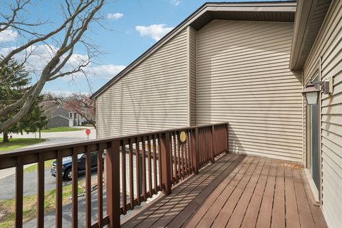 Tiny photo for 29W388 White Oak Drive, Warrenville, IL 60555 (MLS # 12614698)