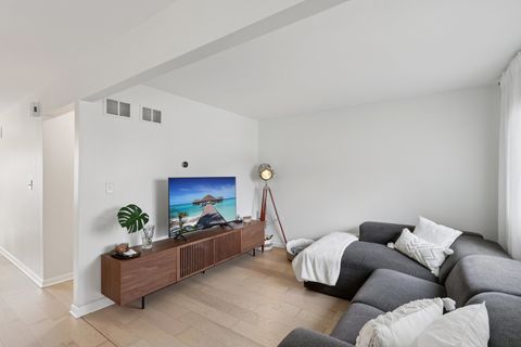 Tiny photo for 29W388 White Oak Drive, Warrenville, IL 60555 (MLS # 12614698)