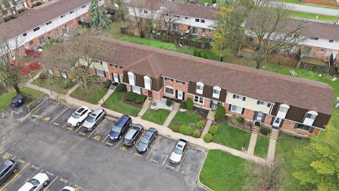 Tiny photo for 2064 LIONCREST Drive #2064, Richton Park, IL 60471 (MLS # 12603353)