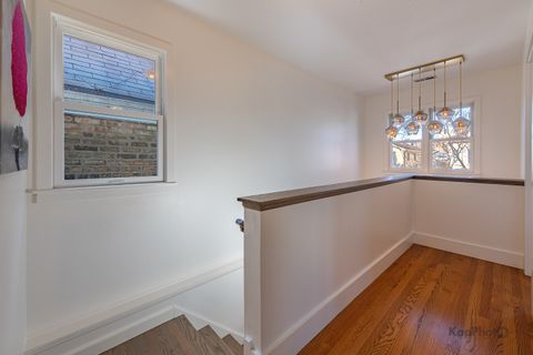 Tiny photo for 2921 N SEELEY Avenue, Chicago, IL 60618 (MLS # 12592461)